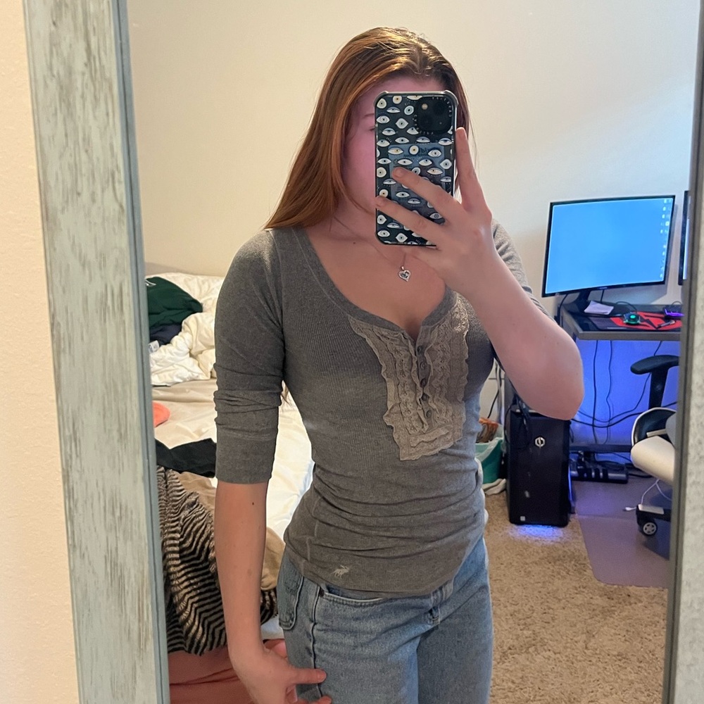abercrombie & fitch grey lace long sleeve